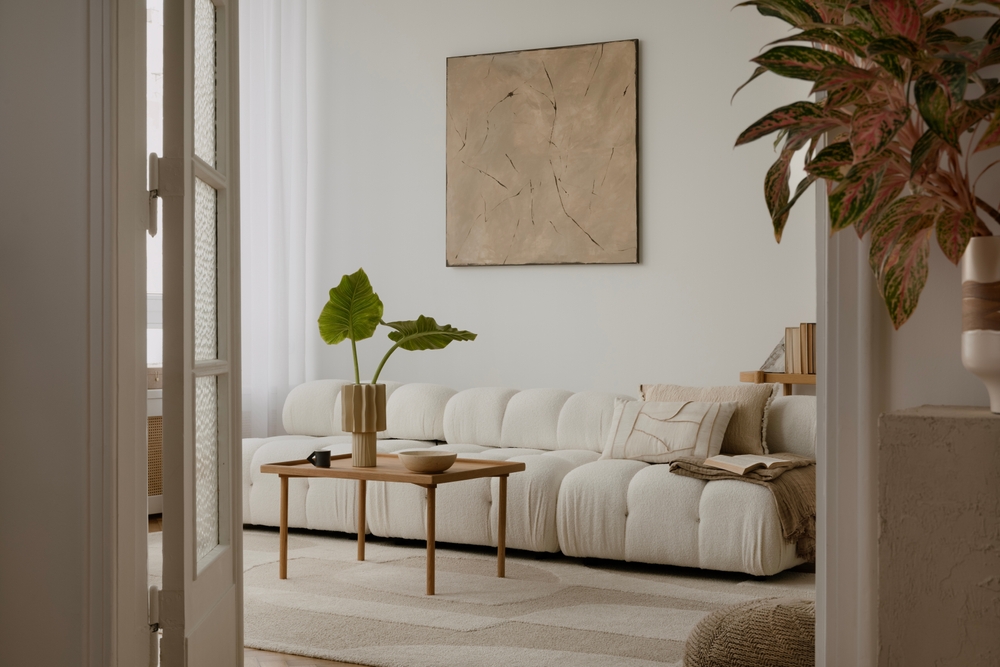 A freshly painted interior living room finished by Vientos Painting in Weyers Cave, VA